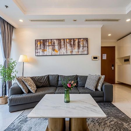 Luxury Apartment At Vinhomes Central Park Ho-Chi-Minh-Stadt Exterior foto