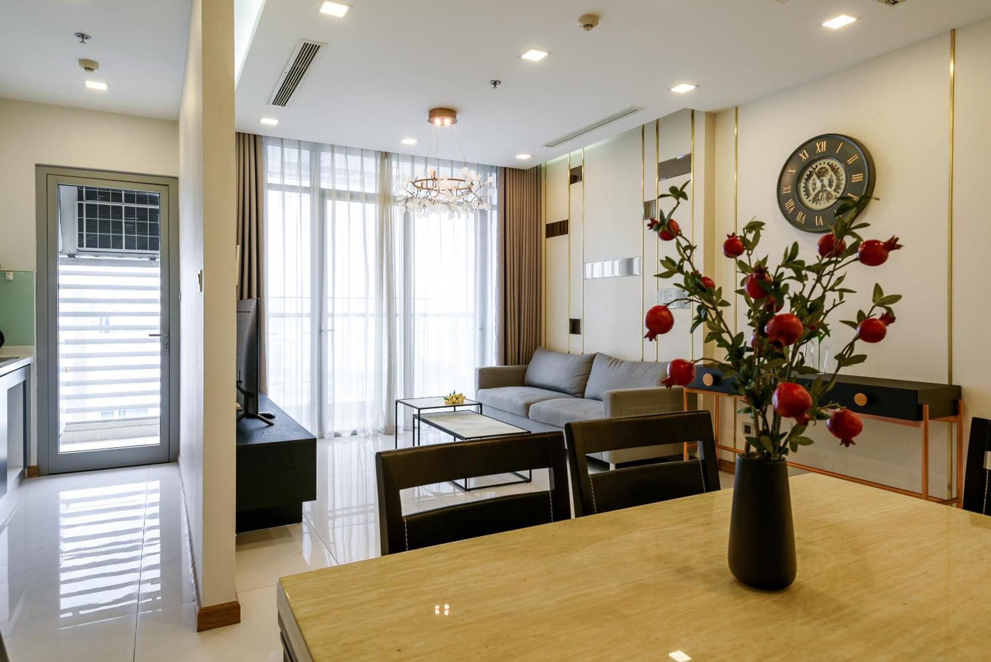 Luxury Apartment At Vinhomes Central Park Ho-Chi-Minh-Stadt Exterior foto