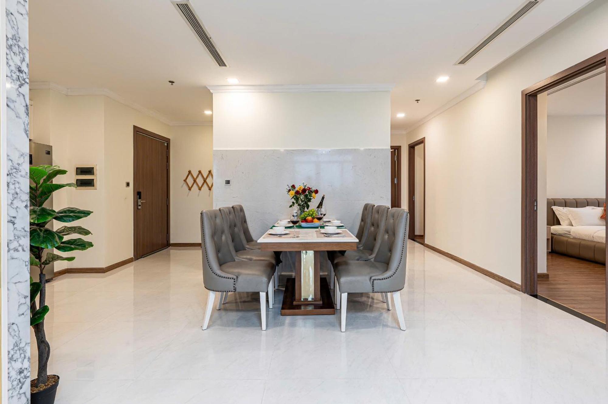 Luxury Apartment At Vinhomes Central Park Ho-Chi-Minh-Stadt Exterior foto