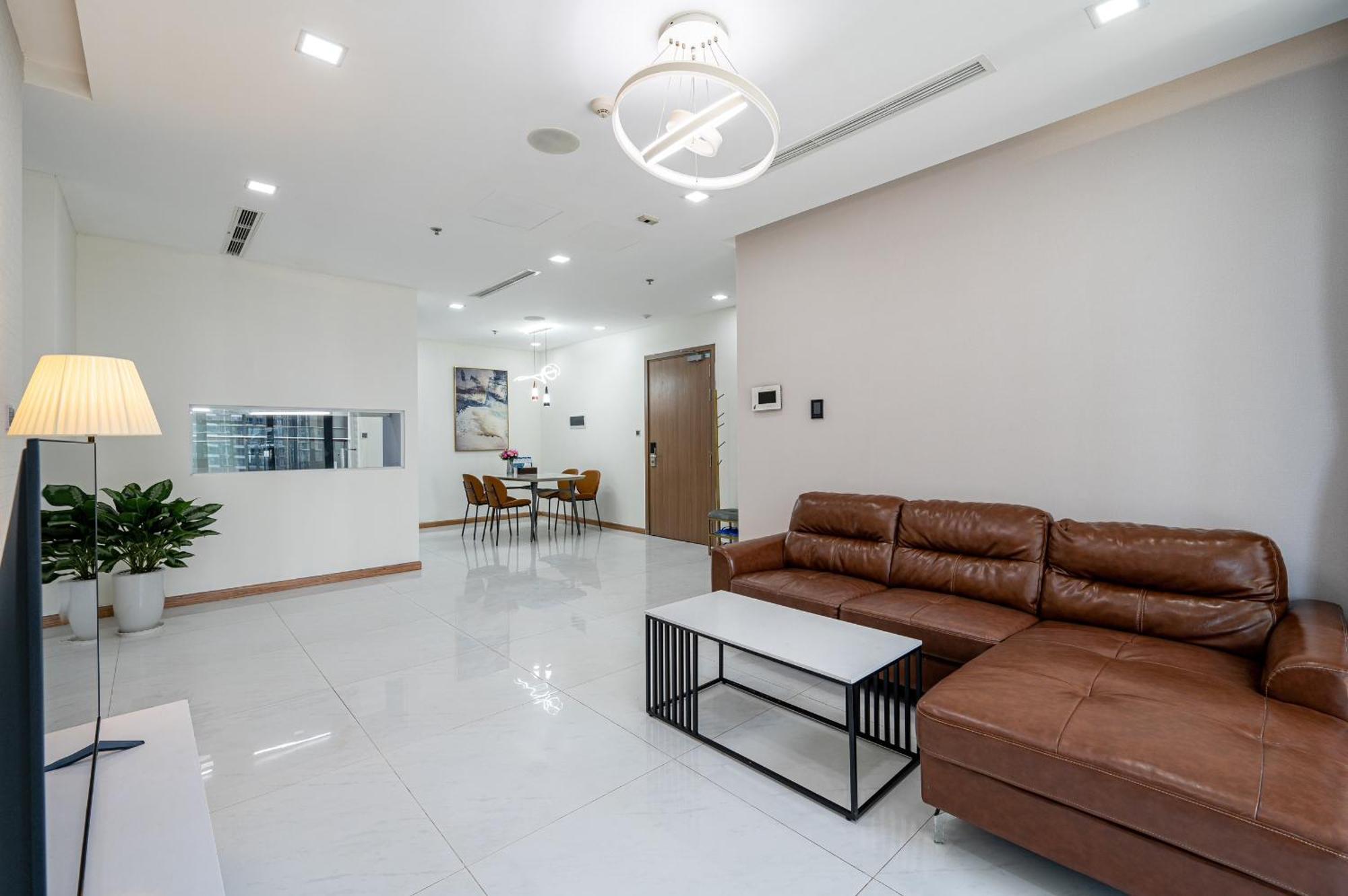 Luxury Apartment At Vinhomes Central Park Ho-Chi-Minh-Stadt Exterior foto
