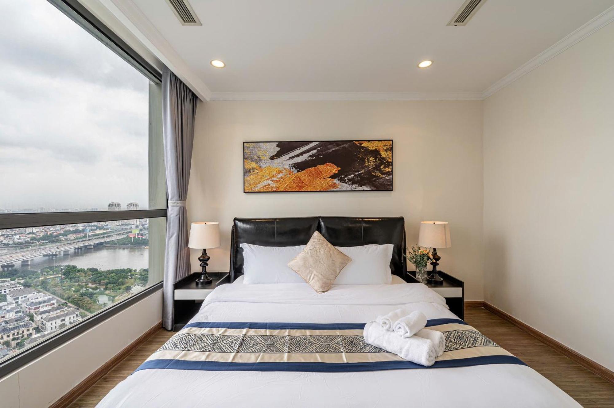 Luxury Apartment At Vinhomes Central Park Ho-Chi-Minh-Stadt Exterior foto